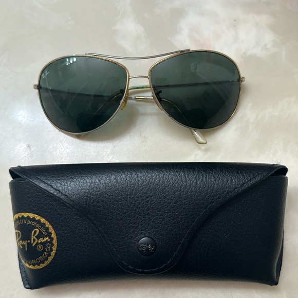 Raybans - Picture 1 of 3